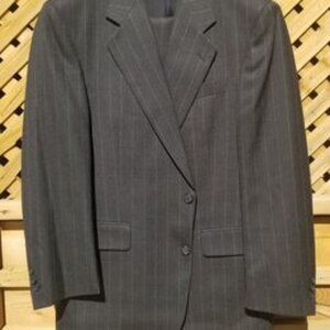 Savile Rowe Men's 42 R blazer jacket and Pant Suit